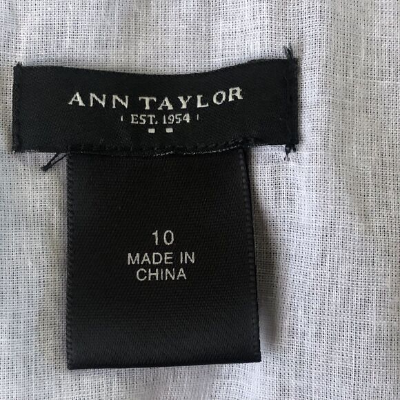 Ann Taylor Women’s Black Cotton Pencil Skirt Embroidered Eyelets Size 10 - Picture 4 of 8